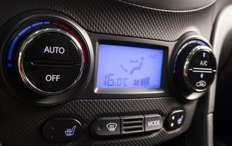 Hyundai Solaris II рестайлинг, 2011 год, 1 010 000 рублей, 15 фотография