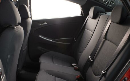 Hyundai Solaris II рестайлинг, 2011 год, 1 010 000 рублей, 8 фотография