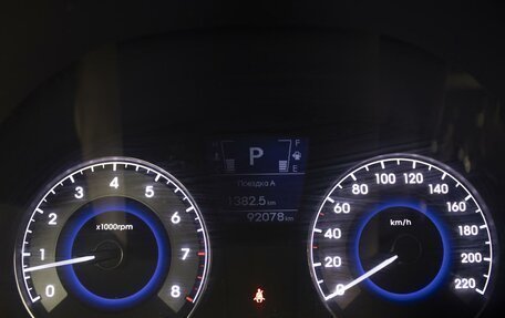 Hyundai Solaris II рестайлинг, 2011 год, 1 010 000 рублей, 13 фотография