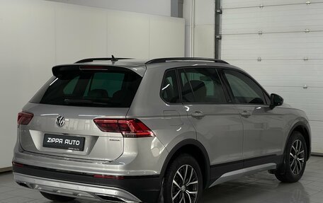 Volkswagen Tiguan II, 2019 год, 2 599 000 рублей, 4 фотография