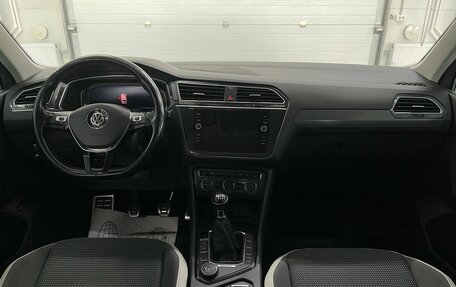 Volkswagen Tiguan II, 2019 год, 2 599 000 рублей, 10 фотография