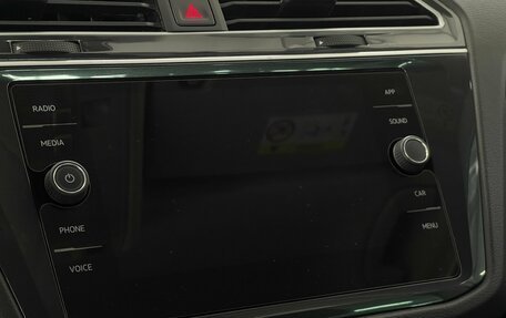 Volkswagen Tiguan II, 2019 год, 2 599 000 рублей, 15 фотография