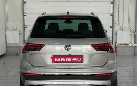 Volkswagen Tiguan II, 2019 год, 2 599 000 рублей, 5 фотография