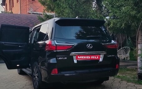 Lexus LX III, 2016 год, 4 900 000 рублей, 1 фотография