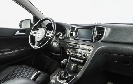 KIA Sportage IV рестайлинг, 2018 год, 1 410 000 рублей, 10 фотография