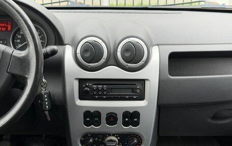 Renault Sandero I, 2011 год, 539 000 рублей, 17 фотография