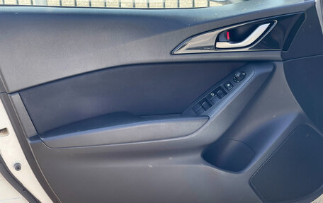 Mazda 3, 2014 год, 1 159 000 рублей, 15 фотография