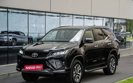 Toyota Fortuner II, 2021 год, 4 399 000 рублей, 3 фотография