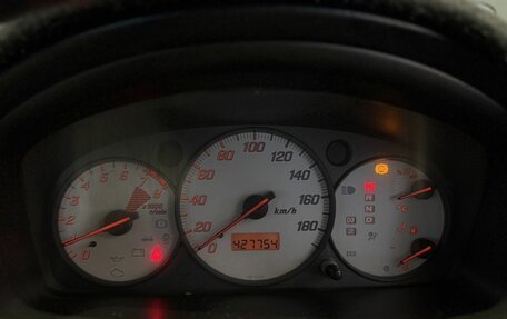 Honda Stream I рестайлинг, 2003 год, 400 000 рублей, 13 фотография