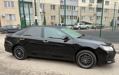 Toyota Camry, 2016 год, 1 800 000 рублей, 4 фотография