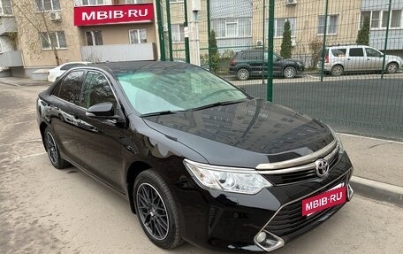 Toyota Camry, 2016 год, 1 800 000 рублей, 3 фотография