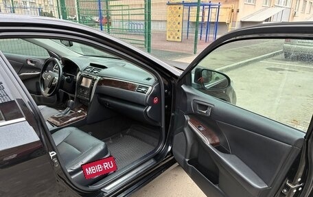 Toyota Camry, 2016 год, 1 800 000 рублей, 13 фотография