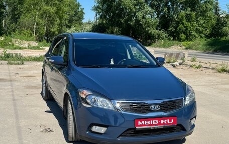 KIA cee'd I рестайлинг, 2012 год, 800 000 рублей, 1 фотография