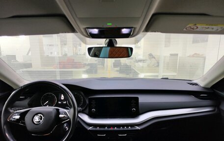 Skoda Octavia IV, 2021 год, 2 520 000 рублей, 14 фотография