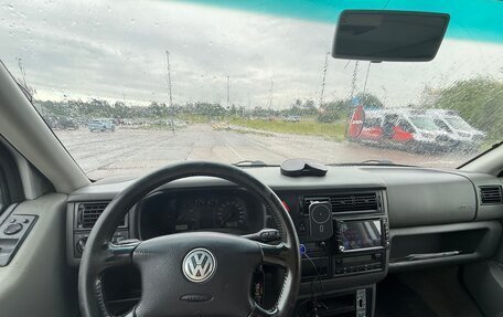 Volkswagen Multivan T4, 2002 год, 1 650 000 рублей, 6 фотография