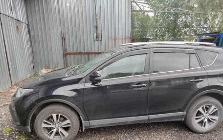 Toyota RAV4, 2018 год, 2 350 000 рублей, 3 фотография