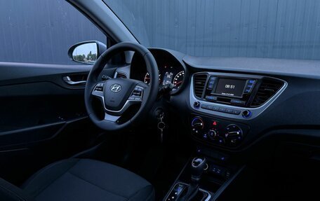 Hyundai Solaris II рестайлинг, 2018 год, 1 299 000 рублей, 13 фотография