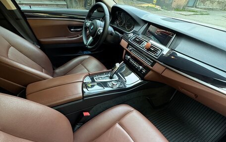 BMW 5 серия, 2013 год, 2 120 000 рублей, 21 фотография