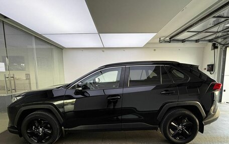 Toyota RAV4, 2021 год, 3 799 000 рублей, 10 фотография