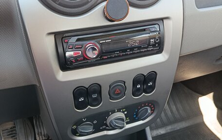 Renault Sandero I, 2009 год, 350 000 рублей, 8 фотография