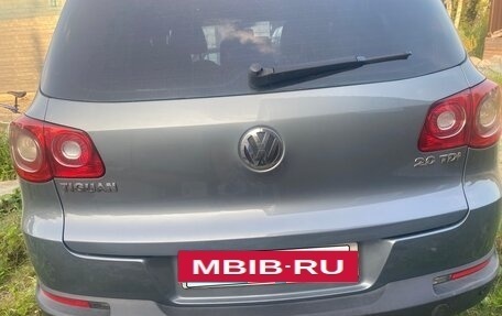Volkswagen Tiguan I, 2010 год, 1 000 000 рублей, 2 фотография