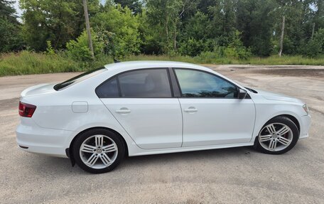 Volkswagen Jetta VI, 2016 год, 1 400 000 рублей, 6 фотография