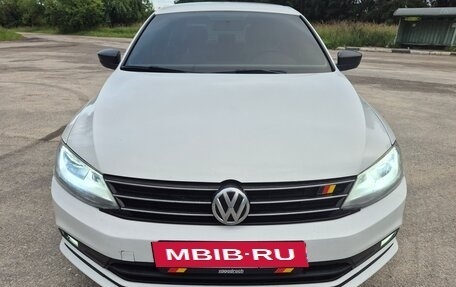 Volkswagen Jetta VI, 2016 год, 1 400 000 рублей, 8 фотография
