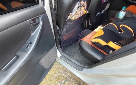 Toyota Corolla, 2004 год, 550 000 рублей, 6 фотография