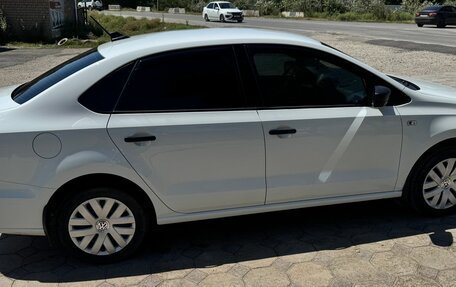 Volkswagen Polo VI (EU Market), 2017 год, 1 050 000 рублей, 4 фотография