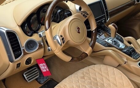 Porsche Cayenne III, 2011 год, 2 149 000 рублей, 17 фотография