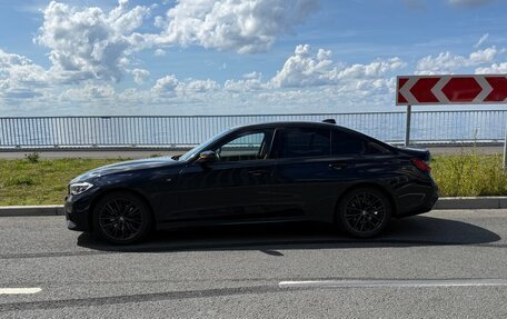 BMW 3 серия, 2021 год, 3 950 000 рублей, 12 фотография