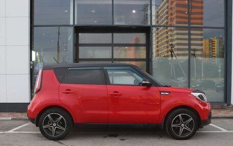 KIA Soul II рестайлинг, 2018 год, 1 536 000 рублей, 6 фотография