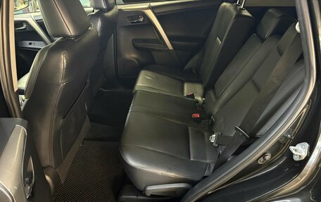 Toyota RAV4, 2014 год, 1 550 000 рублей, 14 фотография