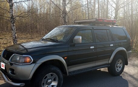 Mitsubishi Pajero Sport II рестайлинг, 2004 год, 850 000 рублей, 3 фотография