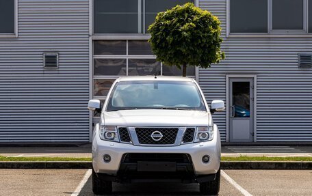 Nissan Navara (Frontier), 2014 год, 1 795 000 рублей, 2 фотография