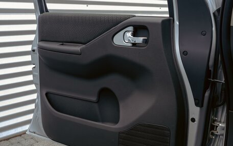 Nissan Navara (Frontier), 2014 год, 1 795 000 рублей, 12 фотография