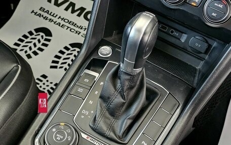 Volkswagen Tiguan II, 2018 год, 2 579 000 рублей, 26 фотография