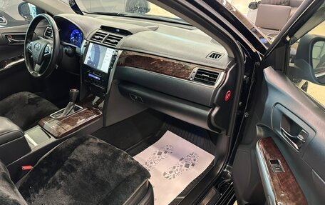 Toyota Camry, 2017 год, 2 399 000 рублей, 12 фотография