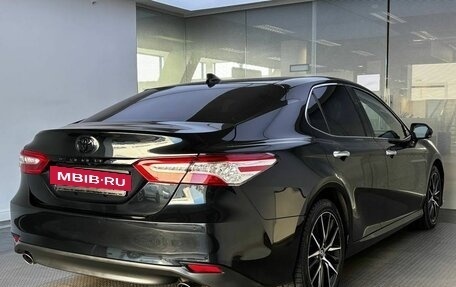 Toyota Camry, 2022 год, 3 050 000 рублей, 6 фотография