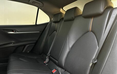 Toyota Camry, 2022 год, 3 050 000 рублей, 14 фотография