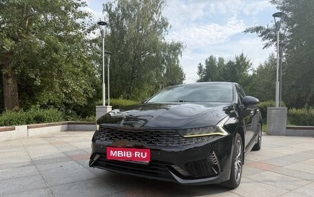 KIA K5, 2021 год, 1 740 000 рублей, 1 фотография