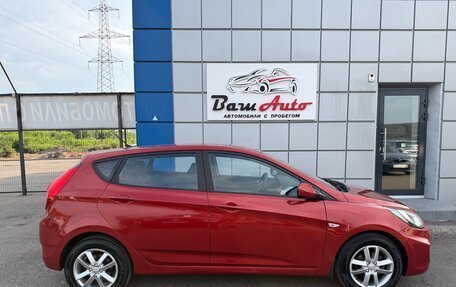 Hyundai Solaris II рестайлинг, 2011 год, 697 000 рублей, 7 фотография