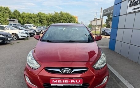 Hyundai Solaris II рестайлинг, 2011 год, 697 000 рублей, 5 фотография