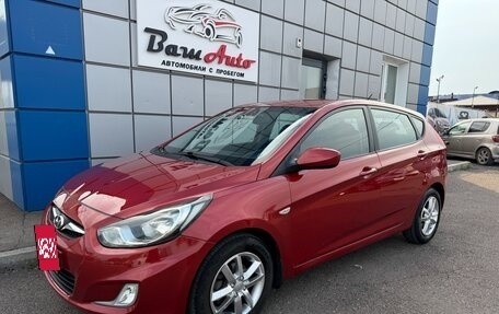 Hyundai Solaris II рестайлинг, 2011 год, 697 000 рублей, 2 фотография
