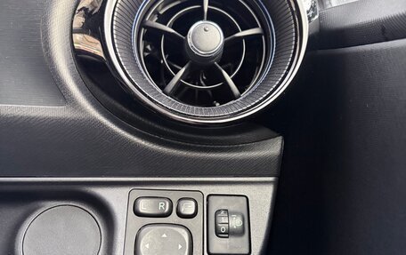Toyota Aqua I, 2018 год, 1 290 000 рублей, 26 фотография