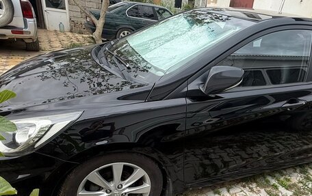 Hyundai Solaris II рестайлинг, 2011 год, 750 000 рублей, 6 фотография