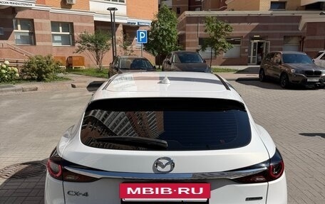 Mazda CX-4, 2022 год, 2 900 000 рублей, 5 фотография