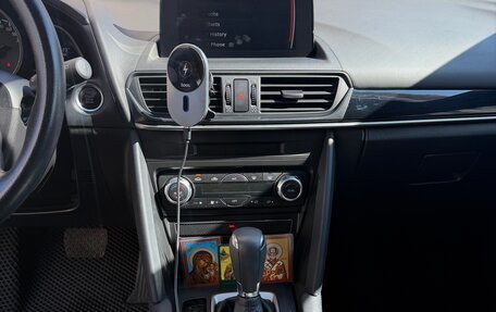 Mazda CX-4, 2022 год, 2 900 000 рублей, 13 фотография