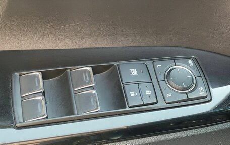 Lexus LX III, 2018 год, 6 890 000 рублей, 8 фотография