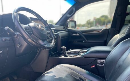 Lexus LX III, 2018 год, 6 890 000 рублей, 11 фотография